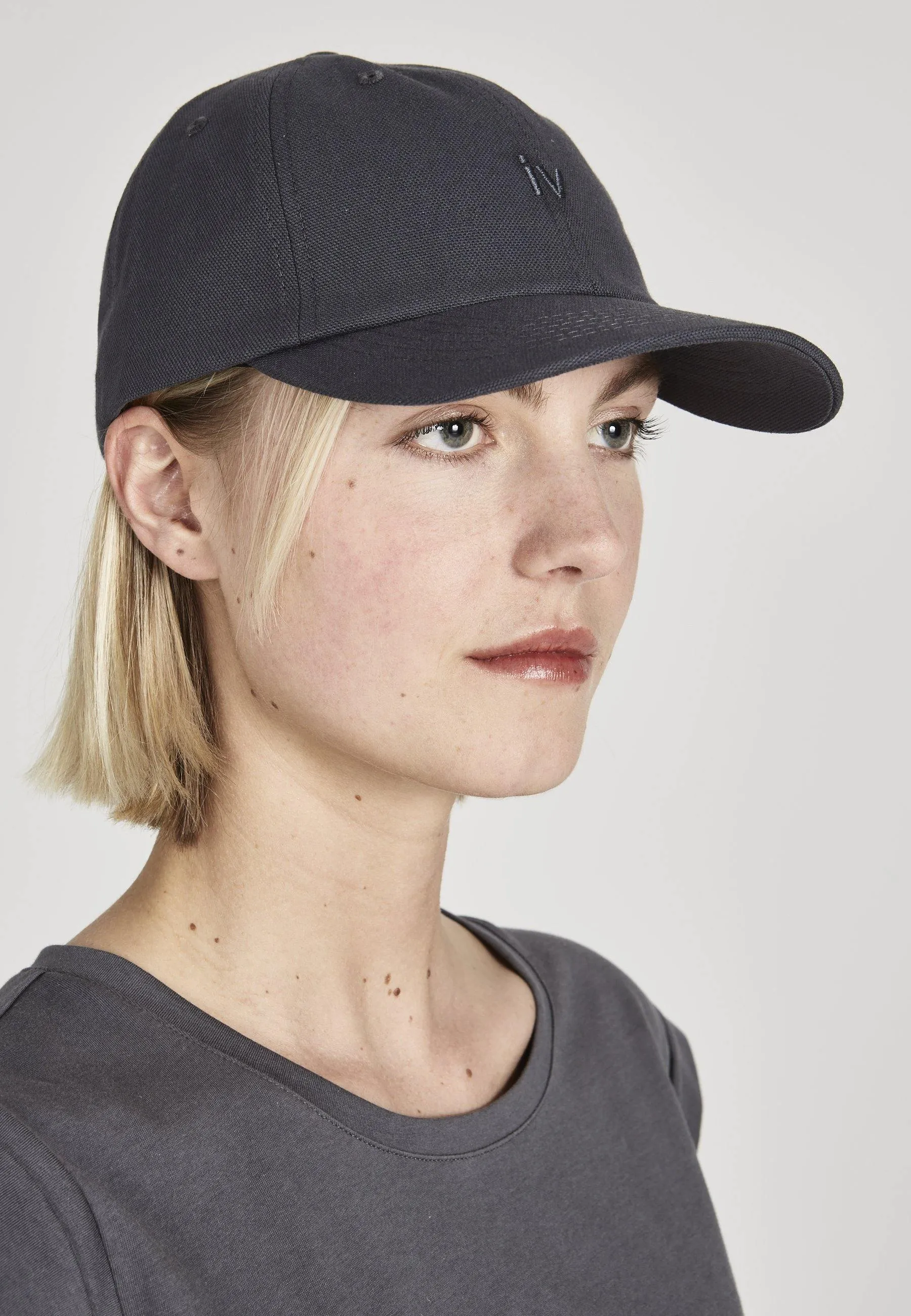 Cap TONI aus Bio-Baumwolle - Shadow Grey