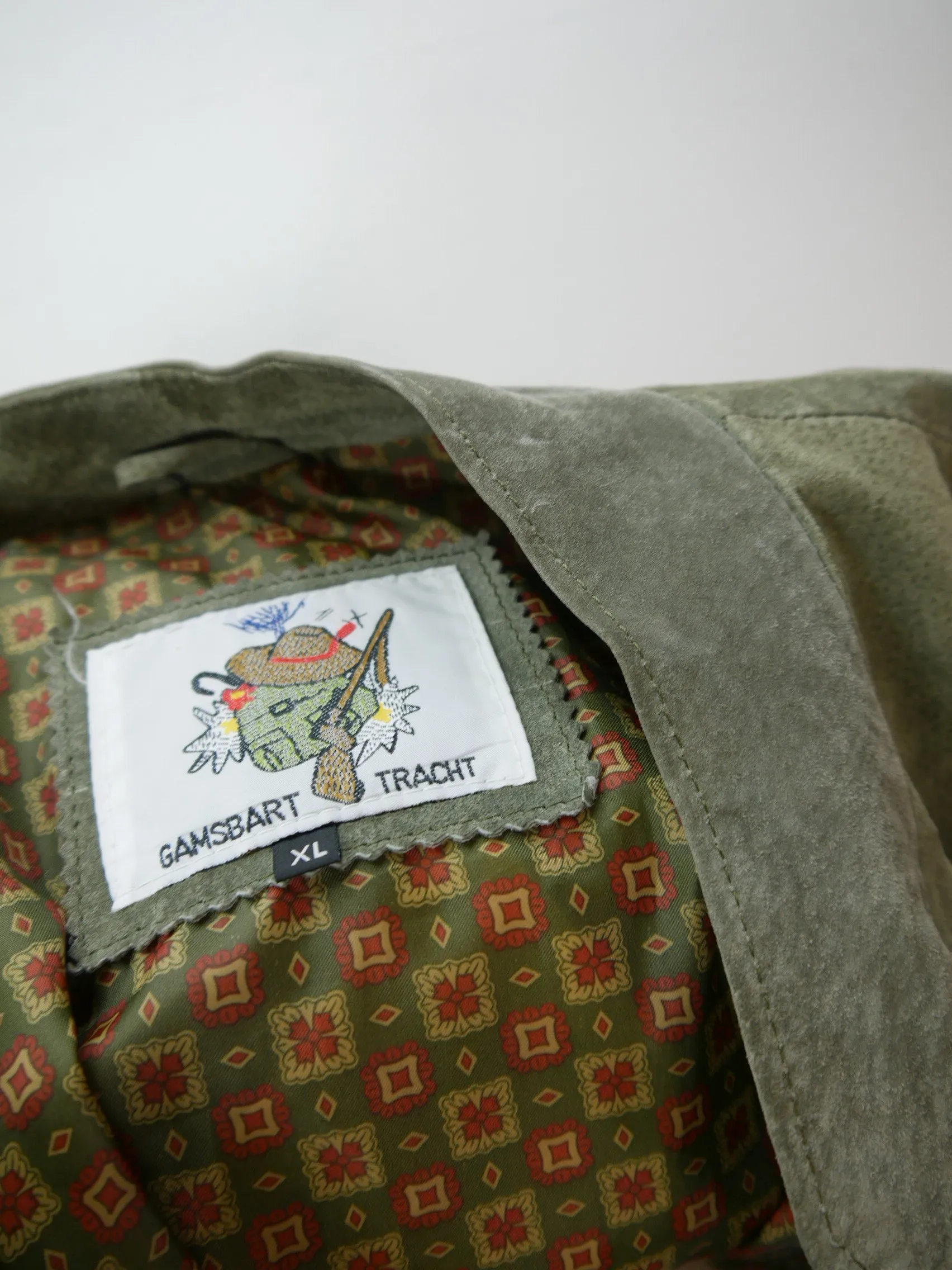 Gamsbart Tracht mit Hirschhornknöpfe tolle Herren Trachtenjacke Janker Gr.56
