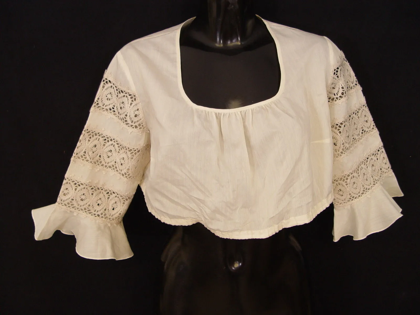 Gr.46 Dirndlbluse Vintage Tellerärmel mit Häkelspitze Bluse für Dirndl B734