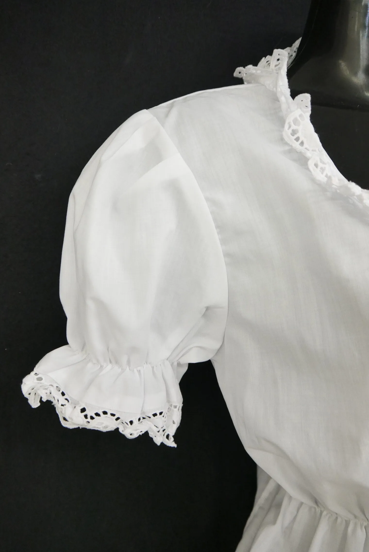 Gr.48 Trachtenbluse weiß Bluse für Dirndl Baumwollmischung mit Spitze TB9769