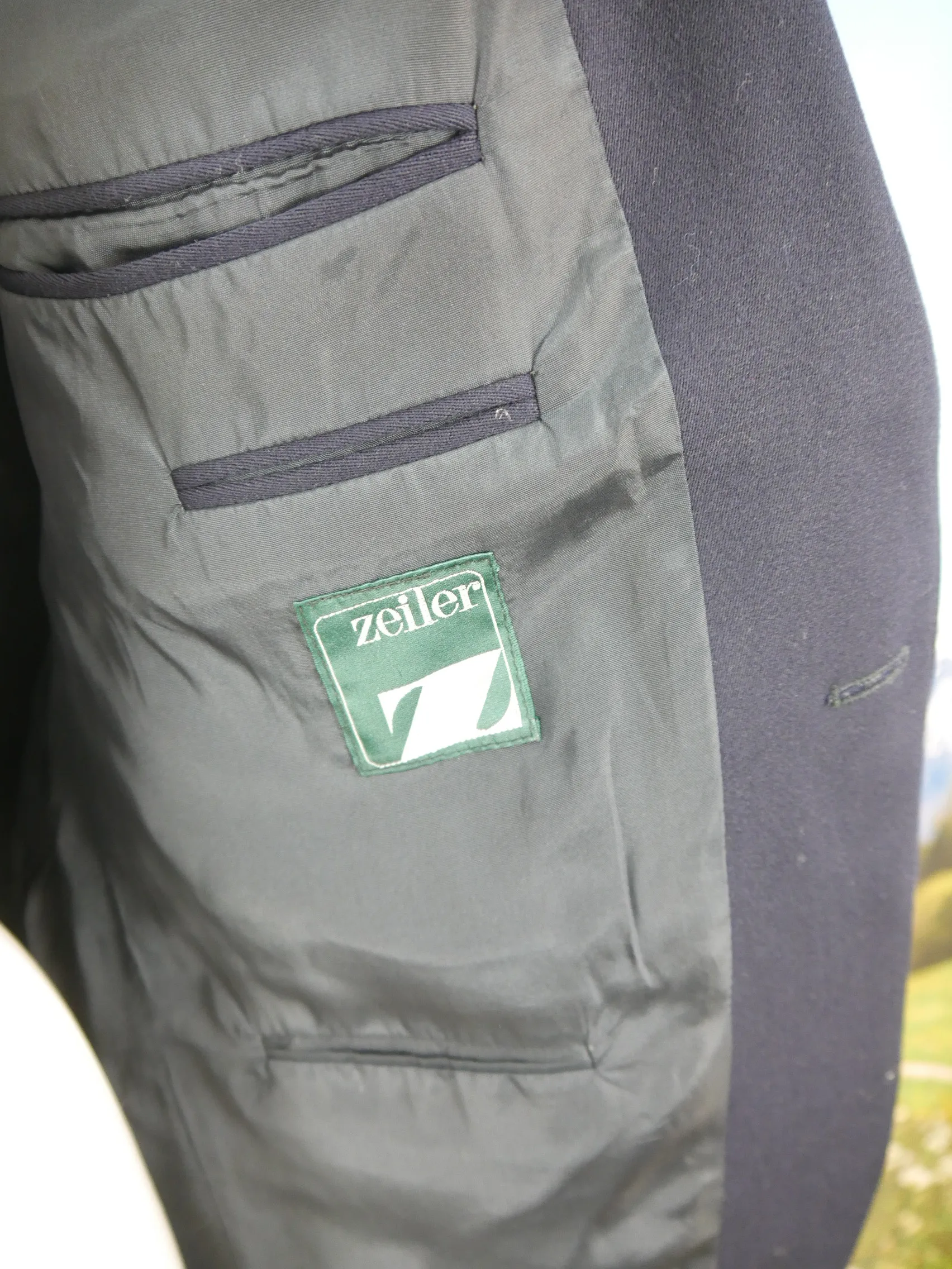 Lodenfrey Janker blau mit dezenter Stickerei Trachtenjacke Jacke Gr.25/50