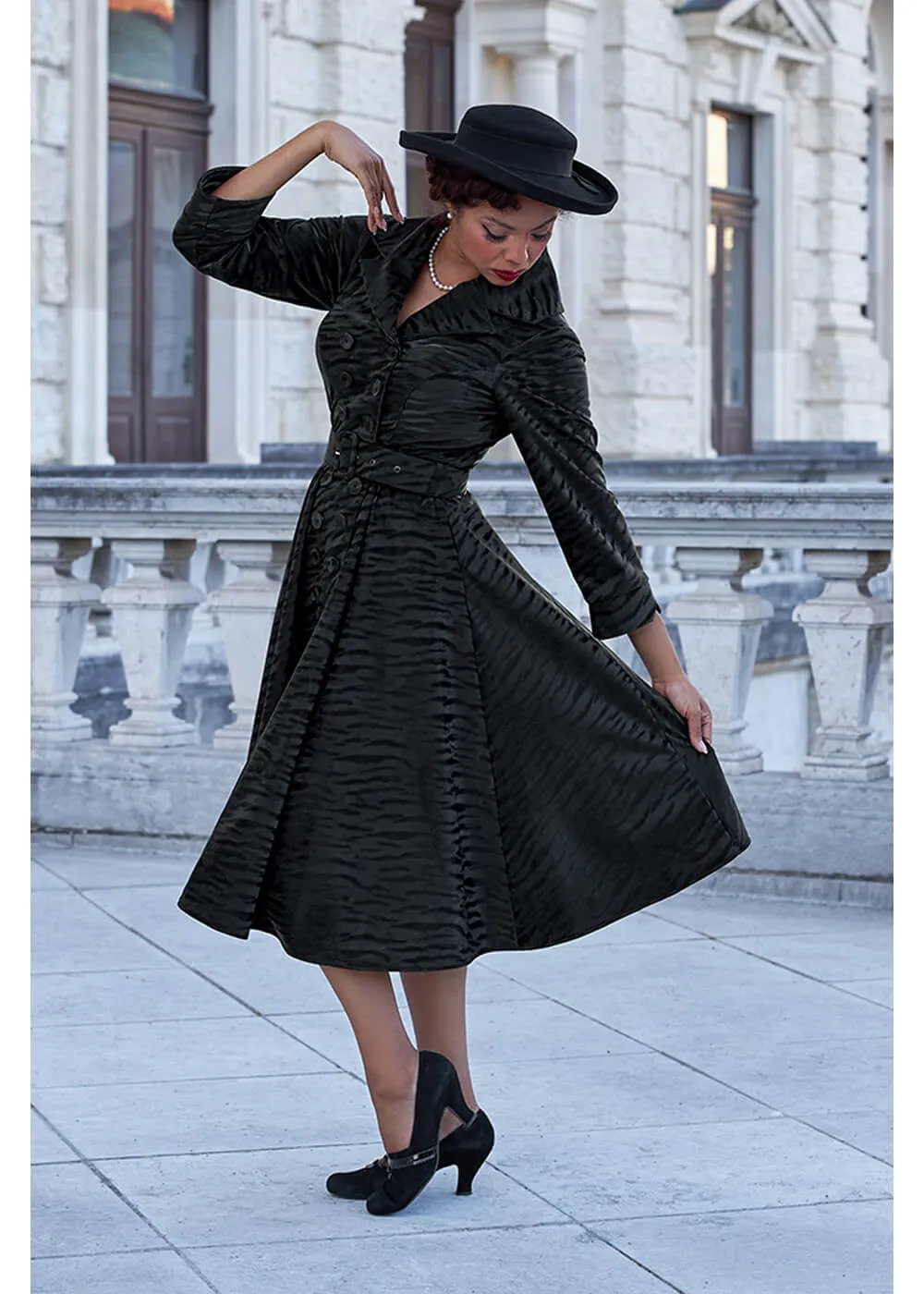 Miss Candyfloss Magena Lou Tiger 50's Swing Mantel Kleid Schwarz