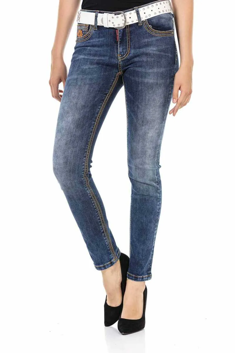 WD462 Damen Slim-Fit-Jeans mit trendigen Ziernähten